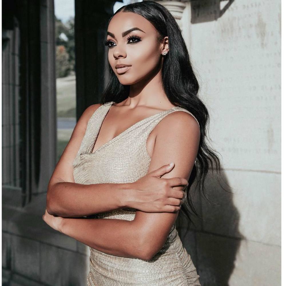 Meet your Posher, Tarica